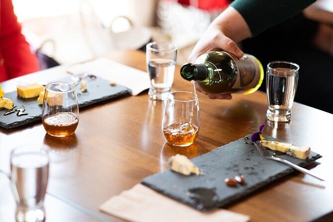 Maine Iconic Foods Tasting And Class in Wiscasset - FAQs