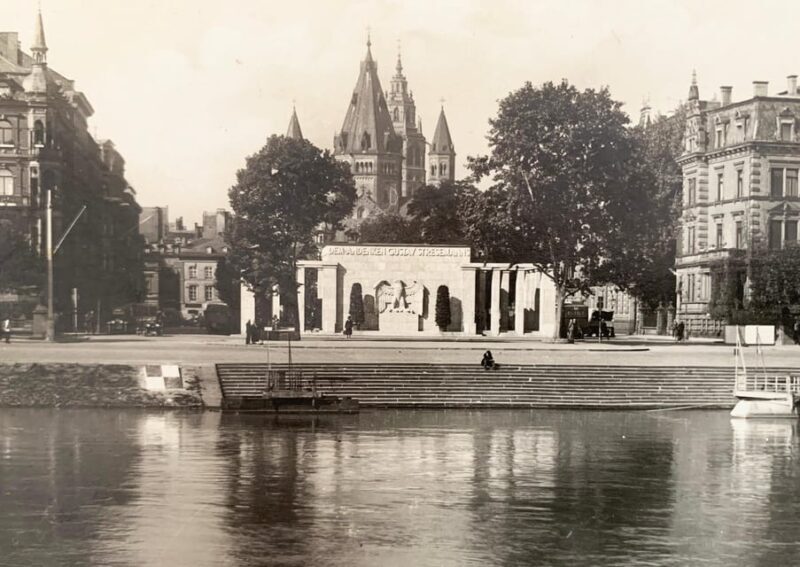 Mainz: Guided historical tour through the old town with Geo Epoche - Key Points