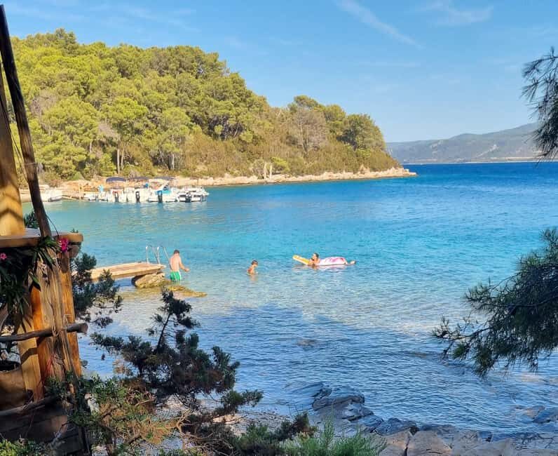 Makarska: 3 island, Cave, Cliffs, Jelsa, Lagoon, Golden Horn - The Experience You’ll Have