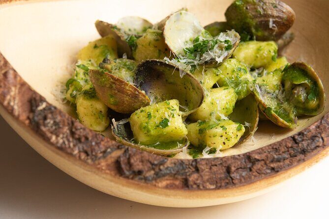 Make Classic Pasta & Tiramisu by Bay of Naples (4-Course Meal) - The Food: Highlighting the Flavors of Sorrento