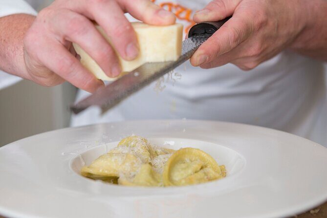 Make Two Pastas & Dessert Near Florences Duomo (3-Course Meal) - Who Should Sign Up?