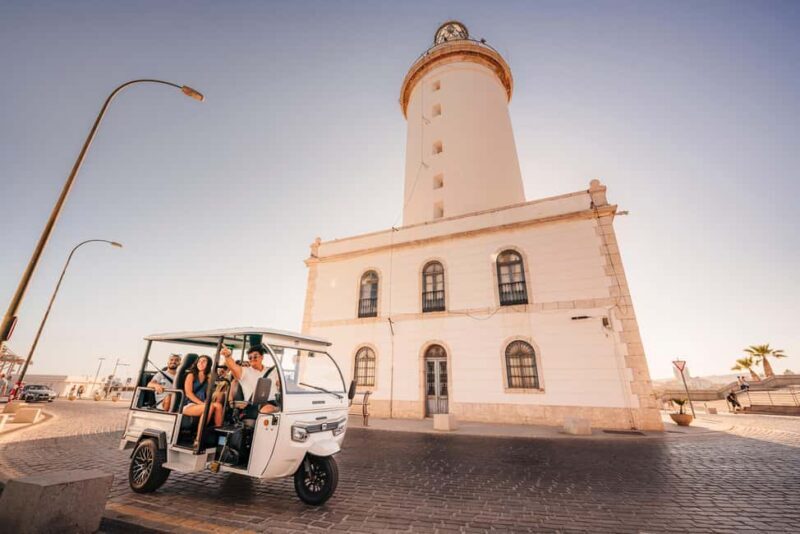 Málaga: 1-hour Private Tuk Tuk Tour - Analyzing the Value