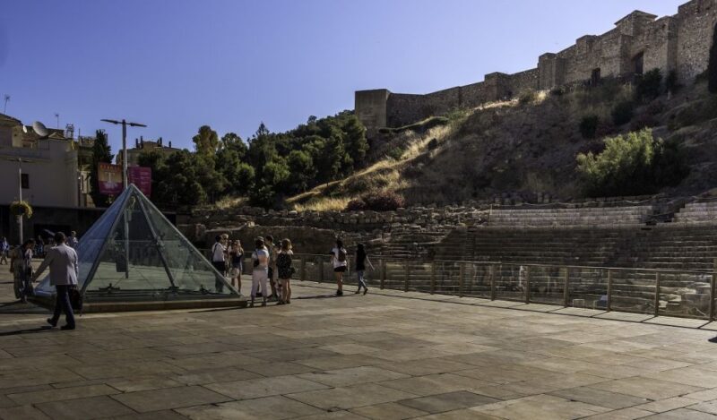 Málaga: 3-Hour Complete Walking Tour with Tickets - What to Expect on the Tour