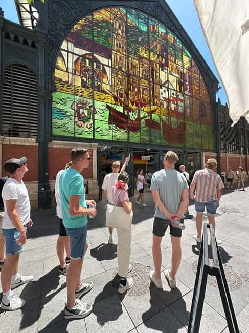 Málaga: City Highlights and Tapas Tasting Tour - Key Points