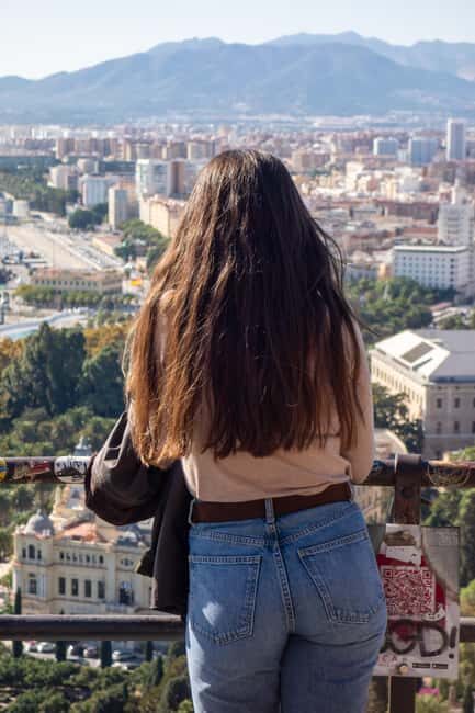 Málaga: City Hike in Málaga with Gibralfaro Mountain - Key Points