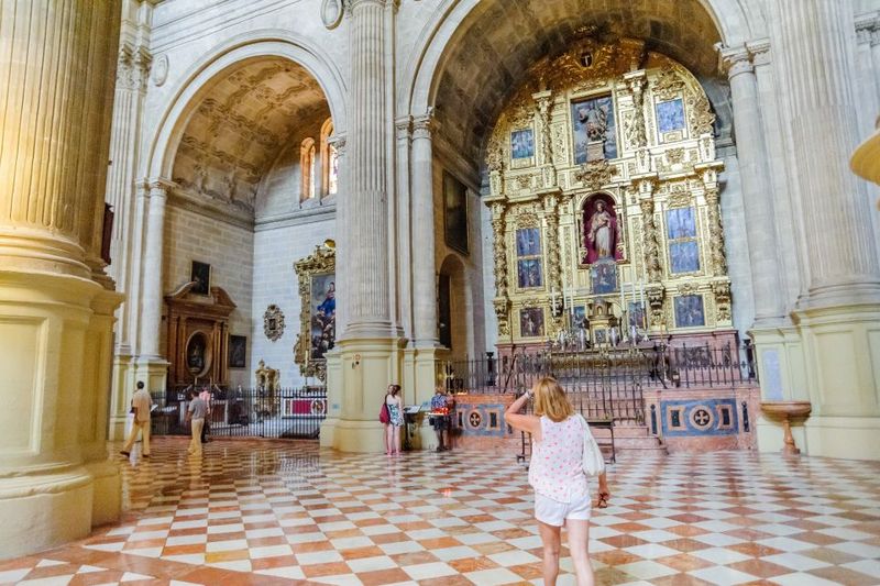 Malaga: City Sightseeing Hop-On Hop-Off Bus Tour - The audio guide experience: helpful, but watch for little glitches