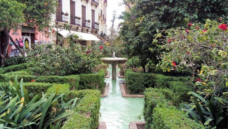 Malaga: group walking tour - FAQs