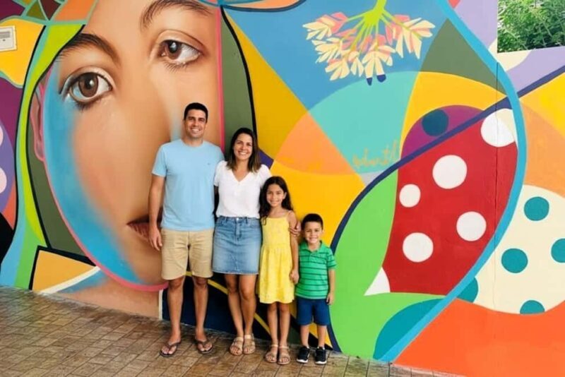 Málaga: Insta-Perfect Walking Tour with a Local Guide - Key Points