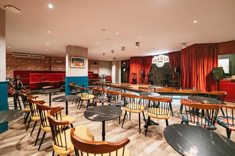 Málaga: Live Flamenco Show at Flamenco Alegría - Timing and Duration: The 1 Hour to 150 Minute Window