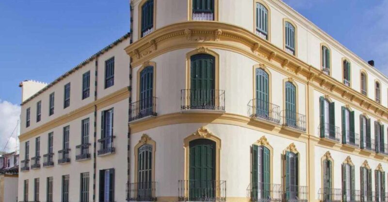 Málaga: Picasso Birthplace Museum Ticket & City Audio Guide - What You Can Expect from This Tour