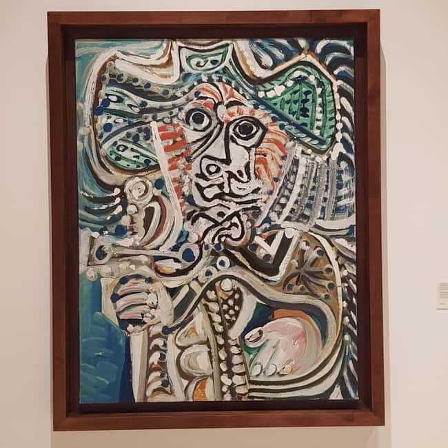 Malaga: Picasso Museum Tour with Expert Art Tour Guide for small groups - A Closer Look at the Picasso Museum Tour Experience