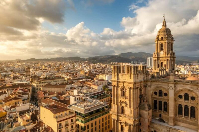 Malaga: Private 2 Hour or Half-Day Sightseeing Tour - Key Points