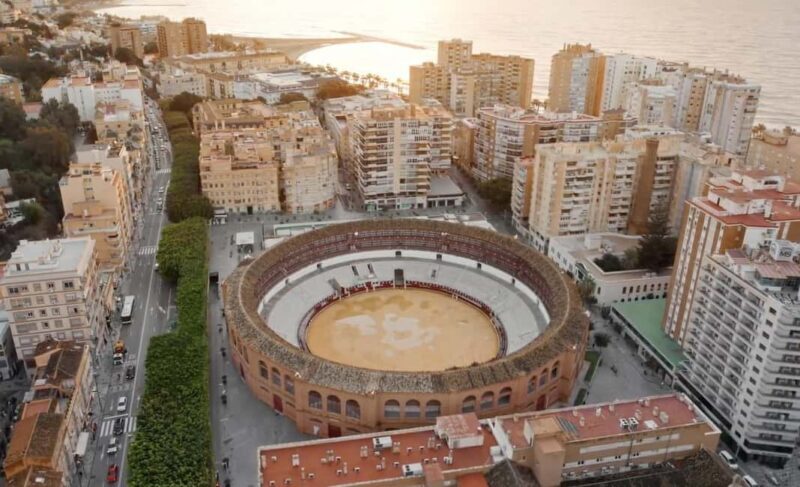 Malaga: Private Guided Tour of the Bullring and Immersive Museum - Key Points