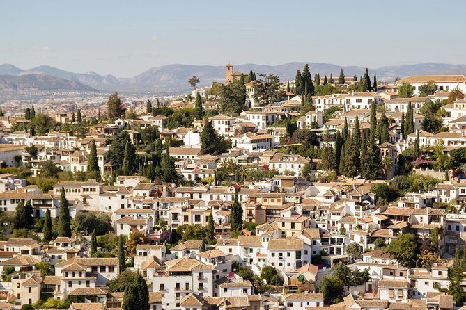 Malaga to Granada trip with Alhambra tickets included - Final Thoughts: Who Is This Tour Best For?