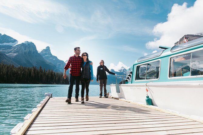 Maligne Lake Cruise - What Makes the Maligne Lake Cruise Special?