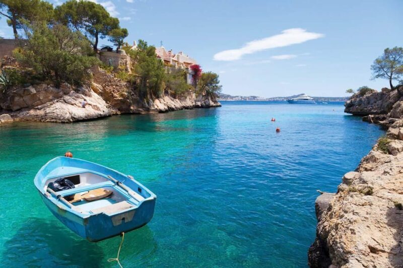 Mallorca: 2-Hour Coastline & Malgrat Islands Catamaran Tour - Detailed Breakdown of the Itinerary