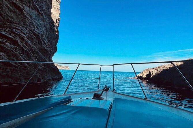 Mallorca Beach & Caves 4hr Boat Trip Drinks, Tapas, SUP & Snorkel - The Sum Up