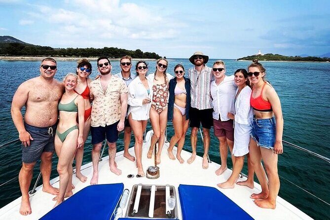 Mallorca Beach & Caves 4hr Boat Trip Drinks, Tapas, SUP & Snorkel - FAQ