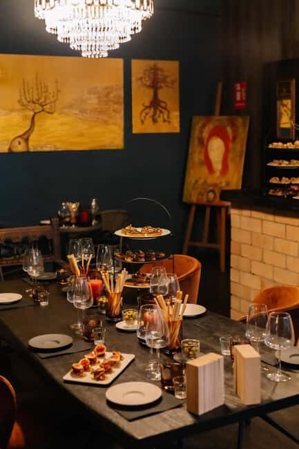 Mallorca Premium Wine Tasting in a Private Art Lounge - FAQ