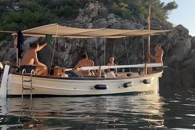 Mallorca Private Boat Tour to Alcudia Pollensa and Formentor - Who Should Consider This Tour?