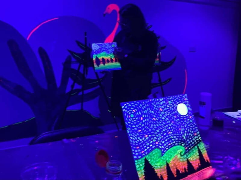 Malta: Glow-in-the-Dark Drink & Paint Experience - What to Expect from the Malta Glow-in-the-Dark Paint Experience