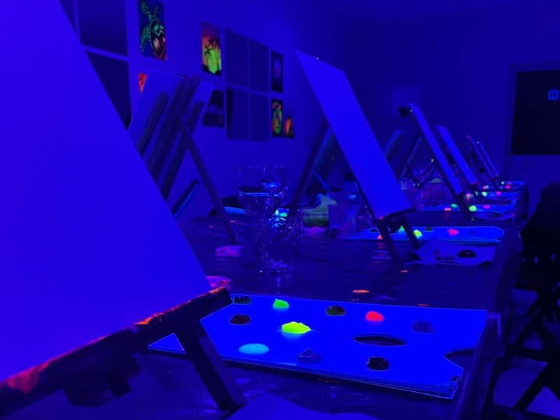 Malta: Glow-in-the-Dark Drink & Paint Experience - Is It Good Value?