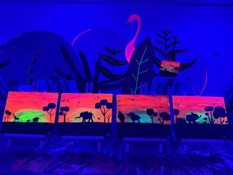 Malta: Glow-in-the-Dark Drink & Paint Experience - FAQs