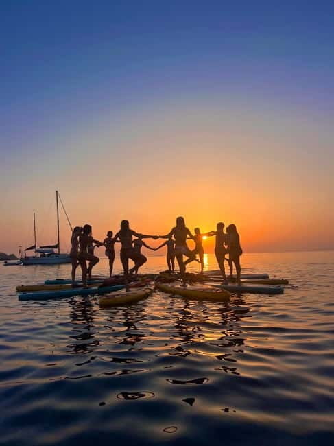 Malta: Gnejna Bay Sunset Paddleboarding and SUP Yoga - What to Expect from the Gnejna Bay Sunset Paddleboarding and SUP Yoga