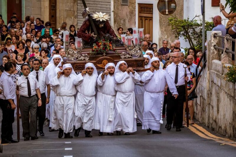 Malta: Good Friday Afternoon Procession with Transportation - Key Points