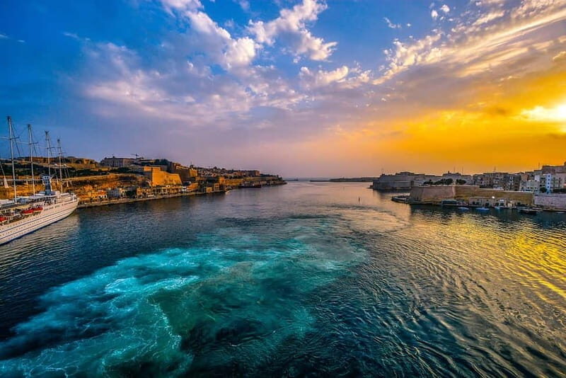 Malta: Private Driver Tour to Explore Malta in 6 Hours - Key Points