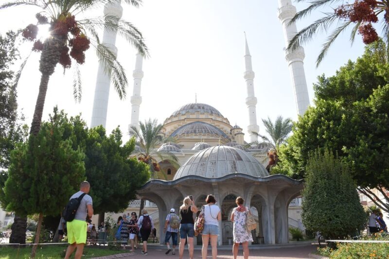 Manavgat: Guided Aqueduct, Waterfall & Green Lake Tour - Who Should Consider This Tour?