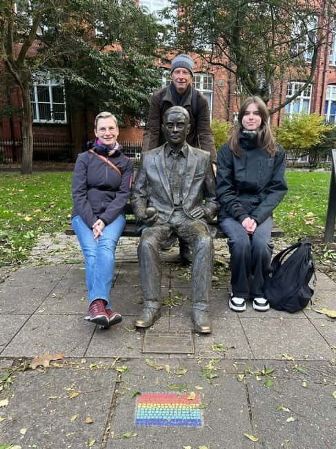 Manchester City Highlights Walking Tour - Key Points