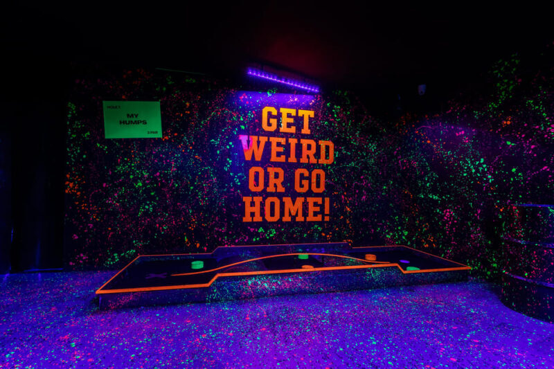 Manchester: Junkyard Golf Club Tickets for 9 or 18 Holes - What You Can Expect at Junkyard Golf Club Manchester