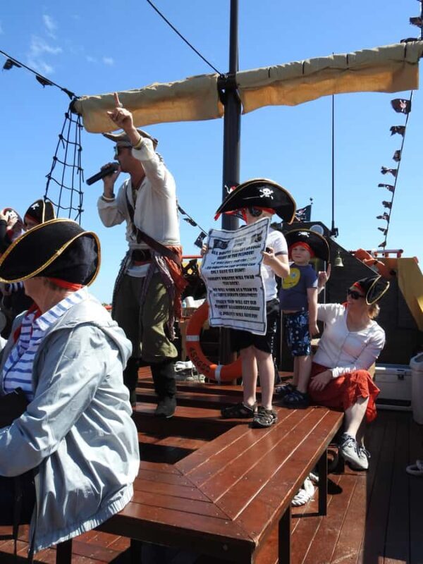 Mandurah Pirate Cruise - Onboard Entertainment and Atmosphere