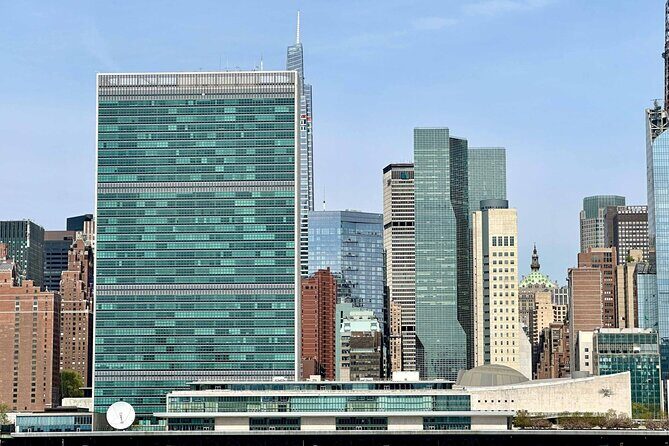 Manhattan Architecture Yacht Cruise - FAQ