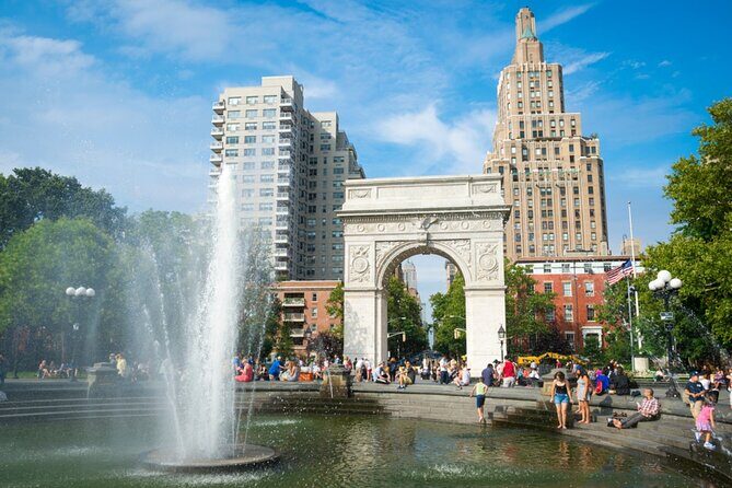 Manhattans Famous Artists: Self-Guided Puzzle Walk - The Sum Up