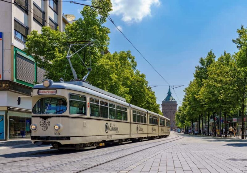 Mannheim: City tour with the historic tram - Cost and Value