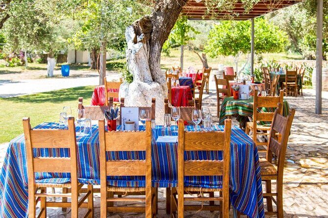 Manousakis Winery Shuttle Service Tour and Taste - FAQs