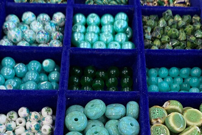 Manufacturing of Customizable Bracelets in Paris - The Experience Itself: Step-by-Step