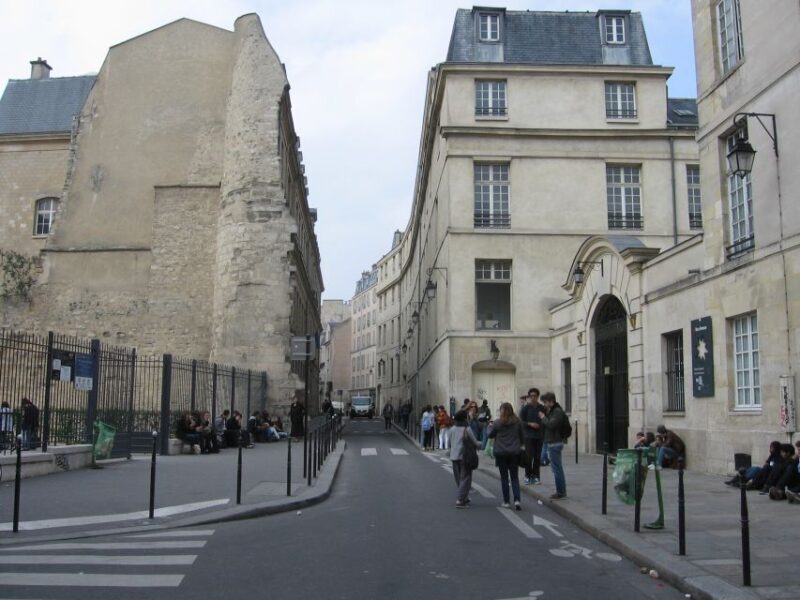 Marais Walking Tour: Lifestyle in Paris - An Honest Look at the Marais Walking Tour