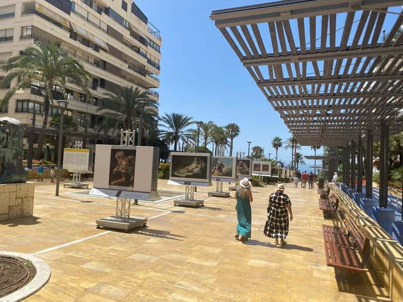 Marbella: City tour of Marbella City / Old Town incl. breakfast Stop - Coffee and Spanish Treats: The Perfect Midway Break