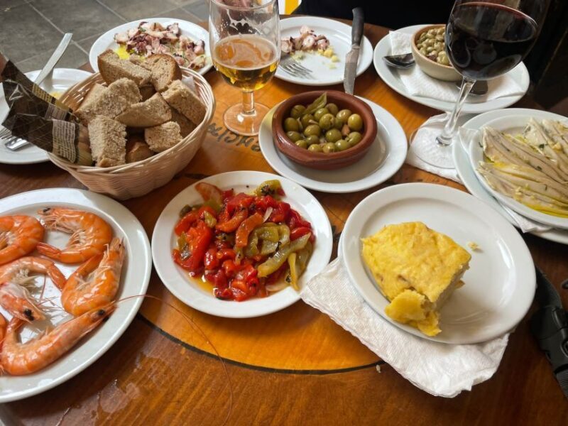 Marbella: Guided Bike Tour with Tapas Tasting and Drinks - Scenic Return and Final Stops