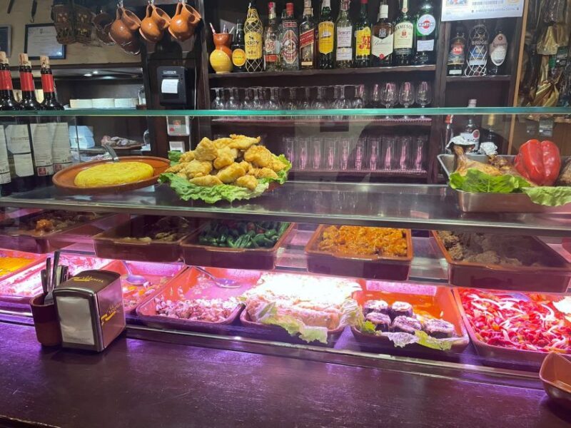 Marbella: Guided Bike Tour with Tapas Tasting and Drinks - Practical Details and Considerations