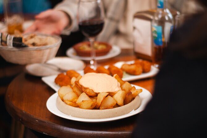 Marbella Old Town: Authentic Tapas Food Tour With Local Guide - What to Expect from the Itinerary