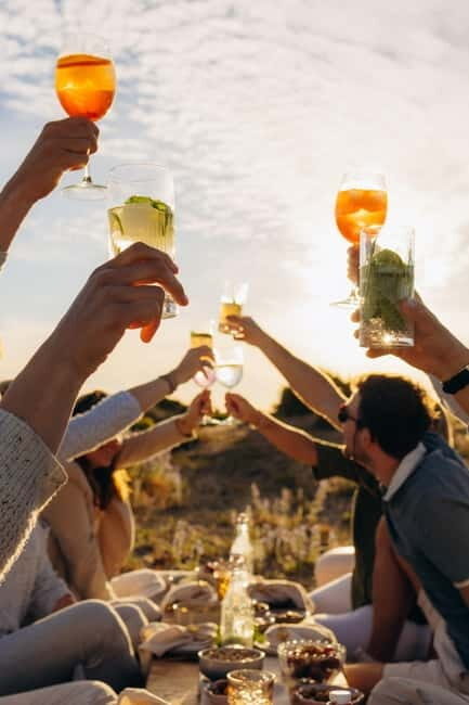 Marbella: Private Luxury Pop-Up Picnic - Timing and Seasonal Considerations