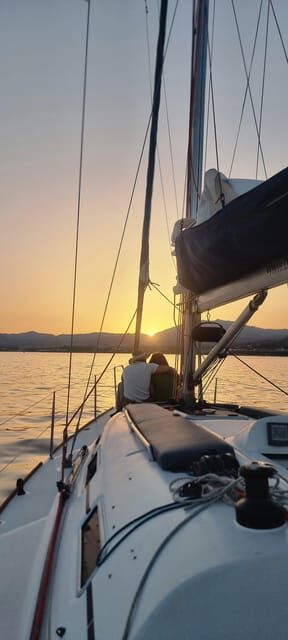 Marbella: sunset sailboat trip Drinks-Snacks,2 hour - The Value of This Experience
