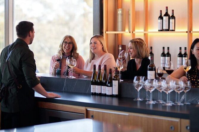 Margaret River Getaway 2 Day Tour - Day 1: Iconic Coastal and Cultural Highlights