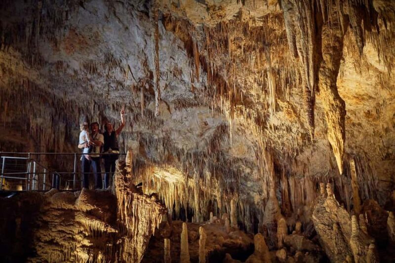 Margaret River: Self-Guided Audio Tour of Mammoth Cave - Exploring the Cave and Surroundings