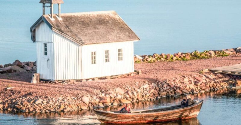 Mariehamn Private Guided Walking Tour - The Value and Practicalities