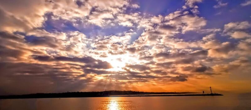 Marina Del Rey: Romantic Cruise, Dinner Charcuterie or Sushi - Who Is This Cruise Perfect For?